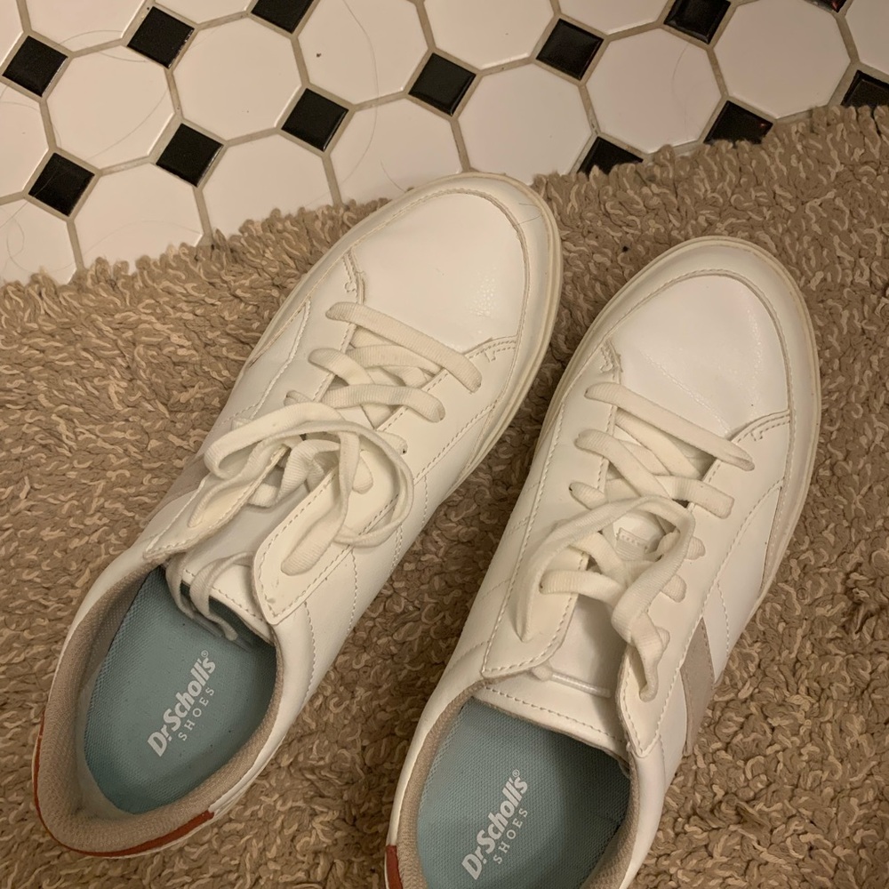 Dr. Scholl's Classic White Lace-Up Sneakers